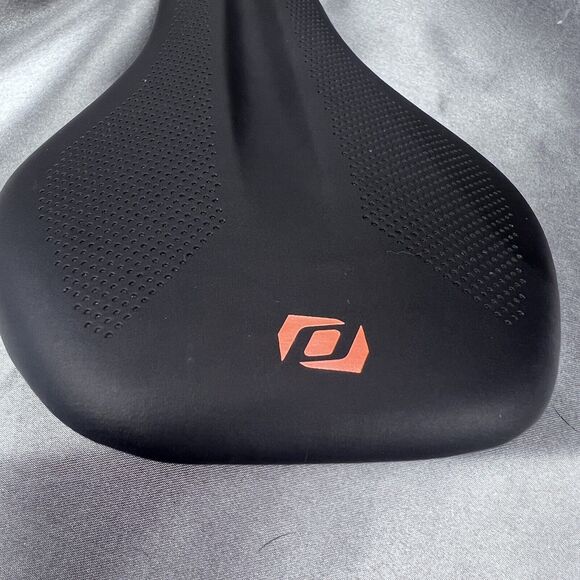 Syncros Belcarra R 1.0 Road Saddle Carbon Rails OEM Black Orange VL-3532 Outdoor - Picture 6 of 12